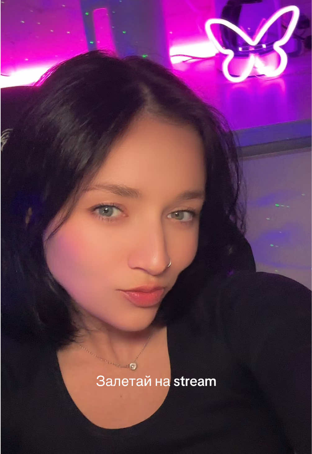 @𝐓𝐫𝐨𝐩𝐢c𝐚𝐧𝐚