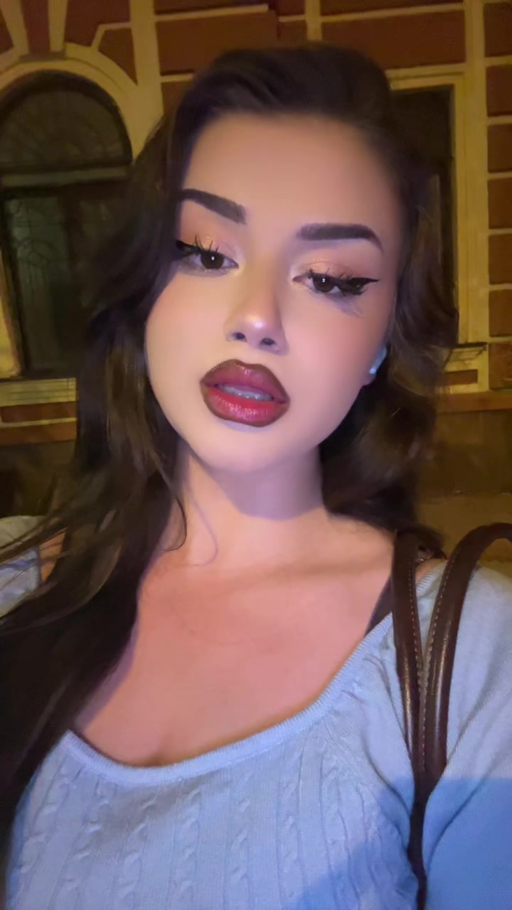 @Варя