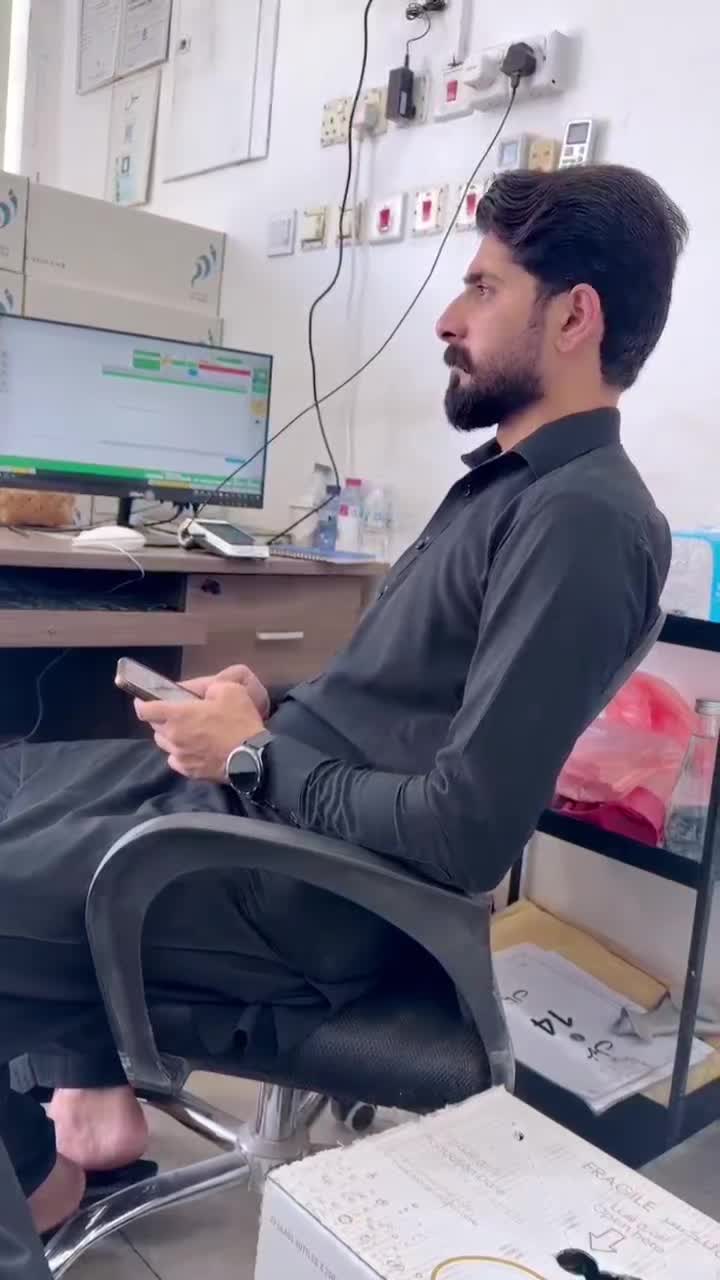 @KhaN...❤️