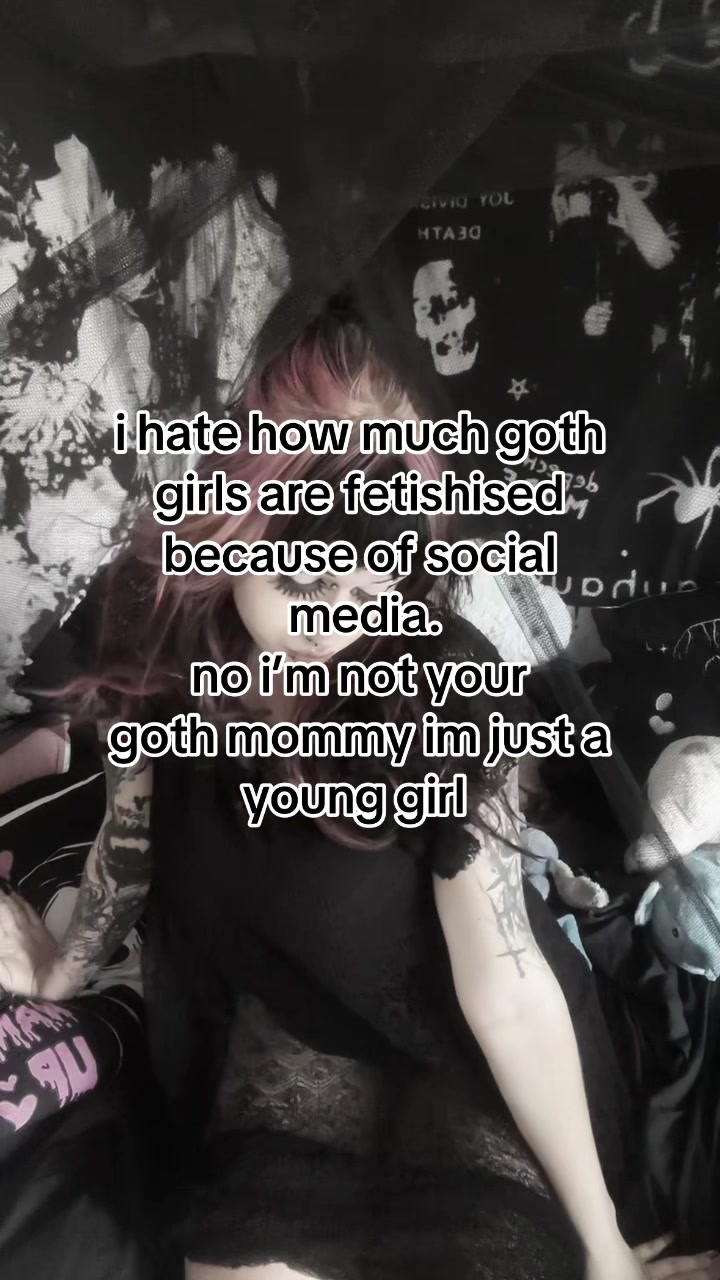 @J🕸️