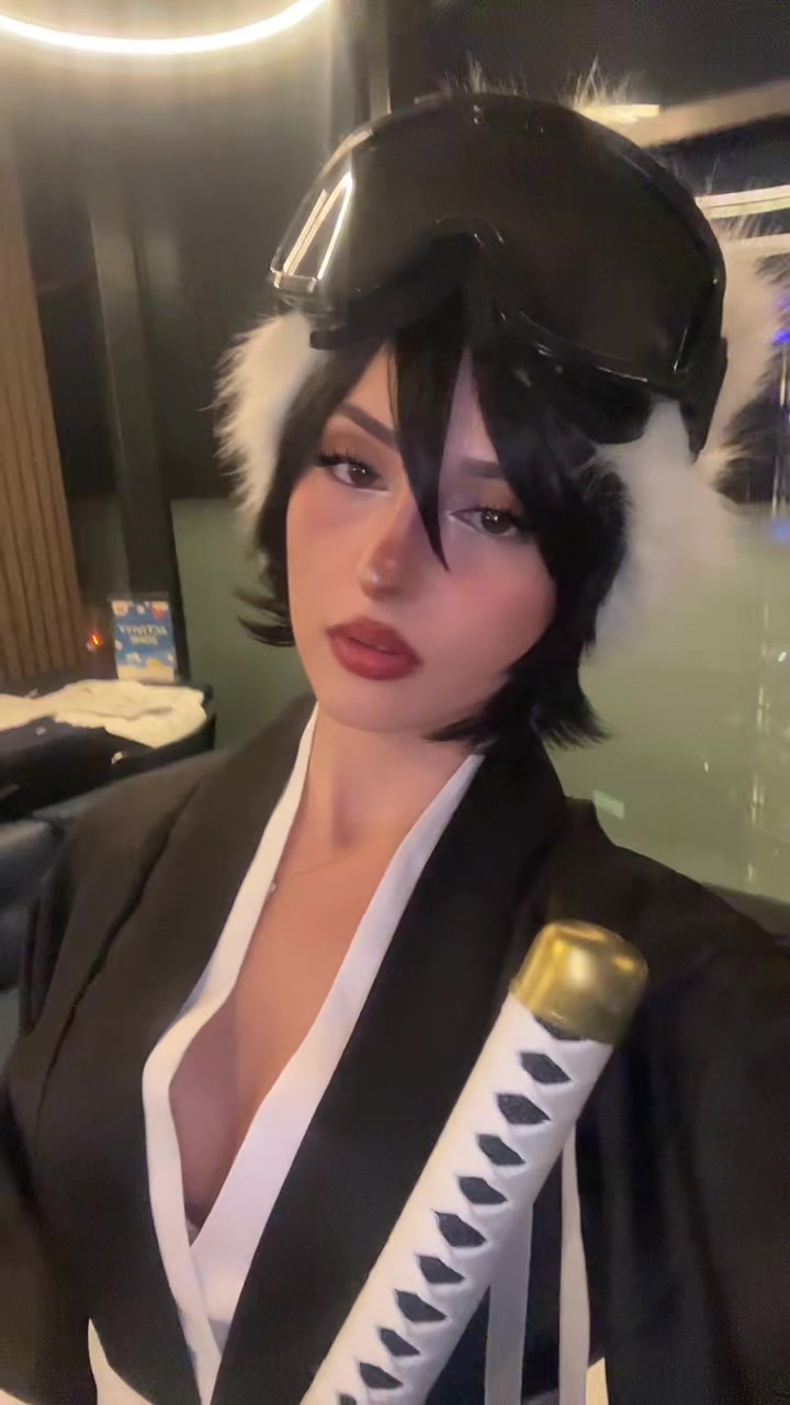 @Sez