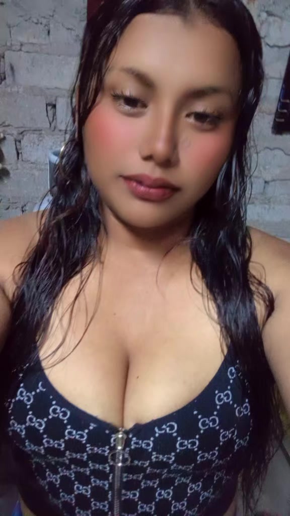 @Elvia