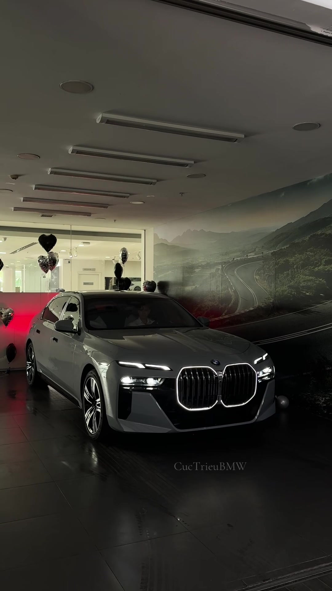 @Cuc Trieu BMW ☻