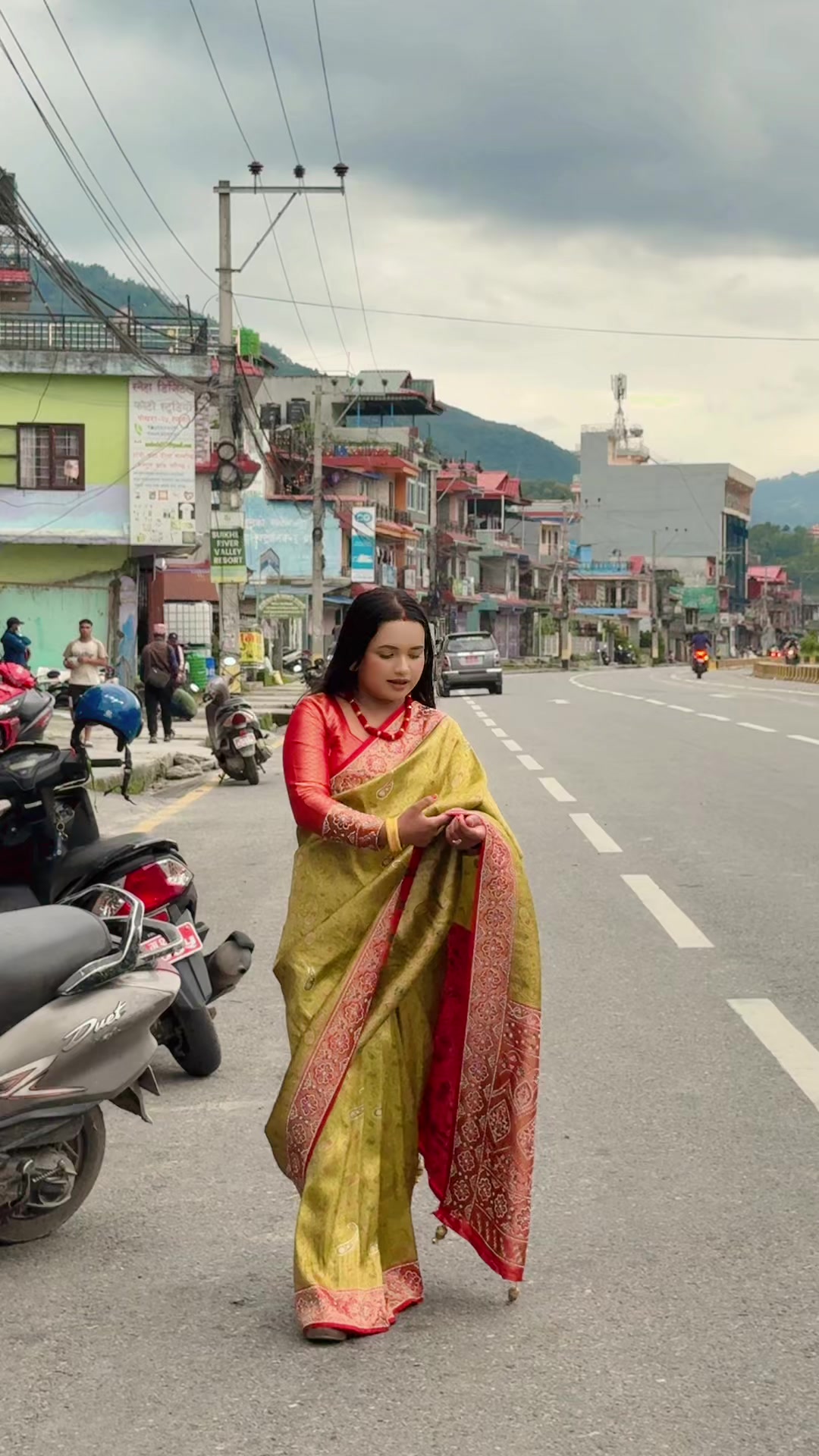 @कुर्था सारी लवर