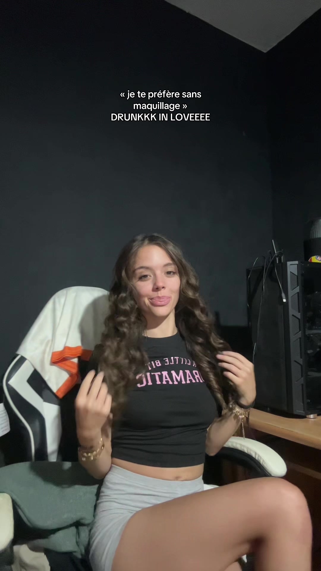 @emou🍒