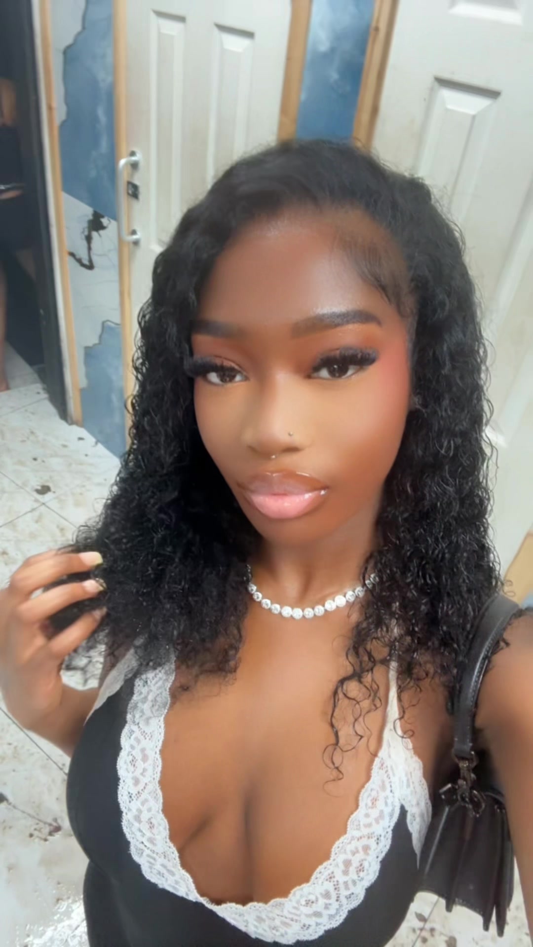 @chanelleakua