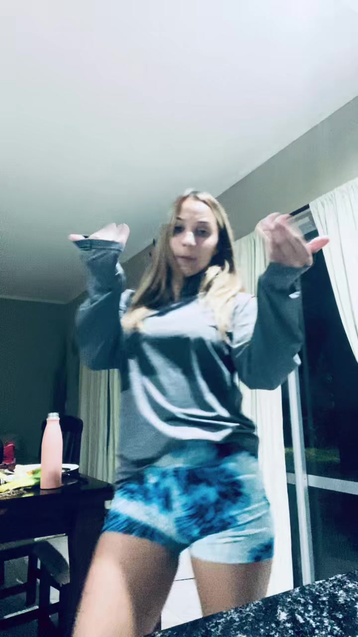 @priscila