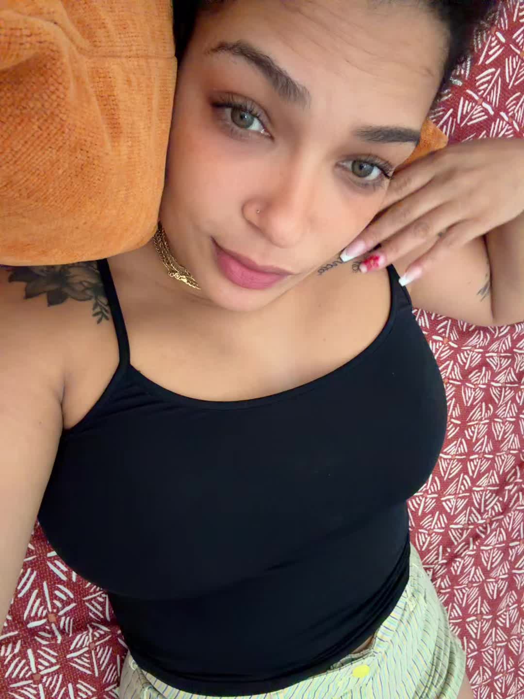@lavivi1973