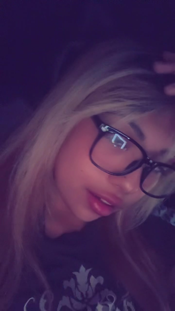 @🐰