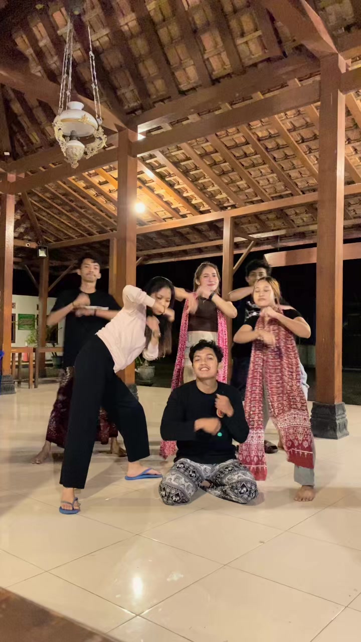 @mayamusti_