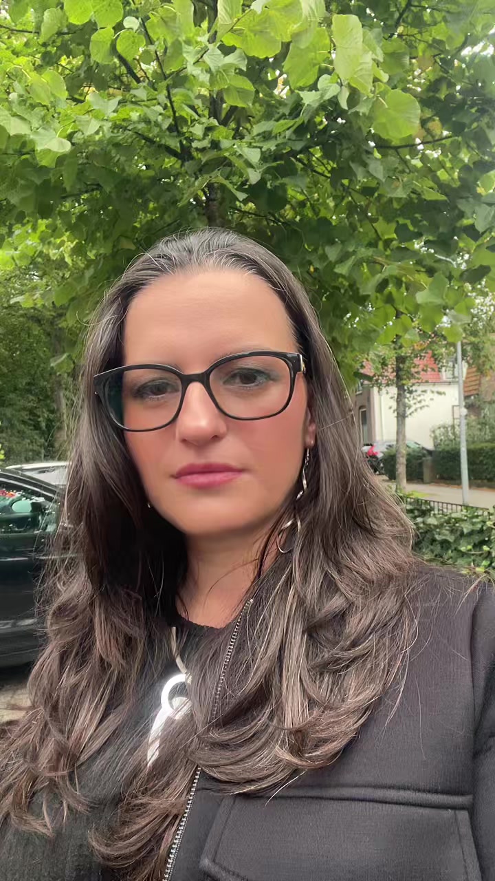 @Alexandra Petrescu