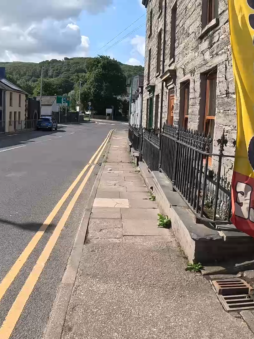 @northwaleswalkalong