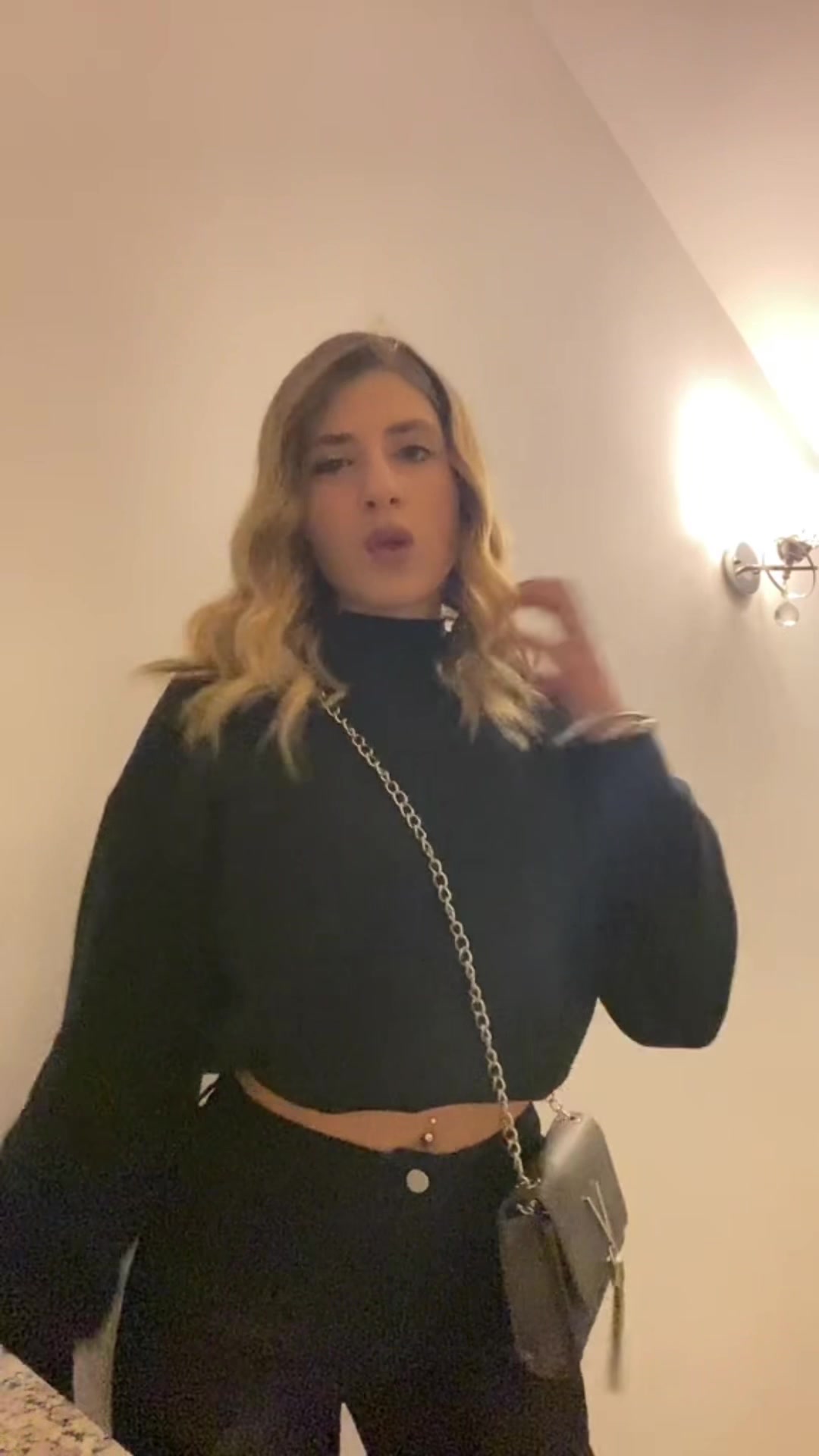 @_angela_laudato_