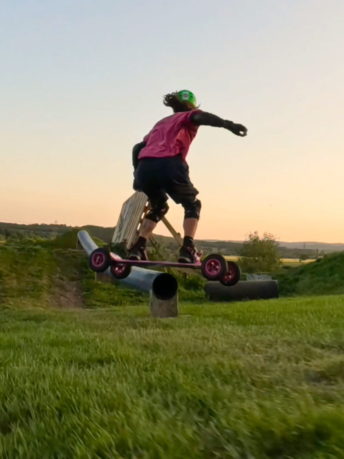 @UKMountainboarding