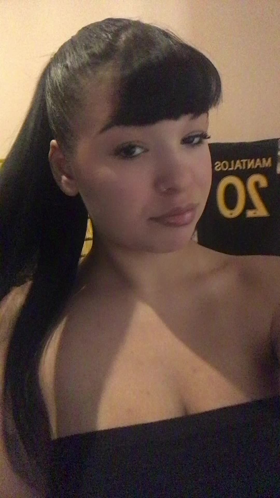 @♱