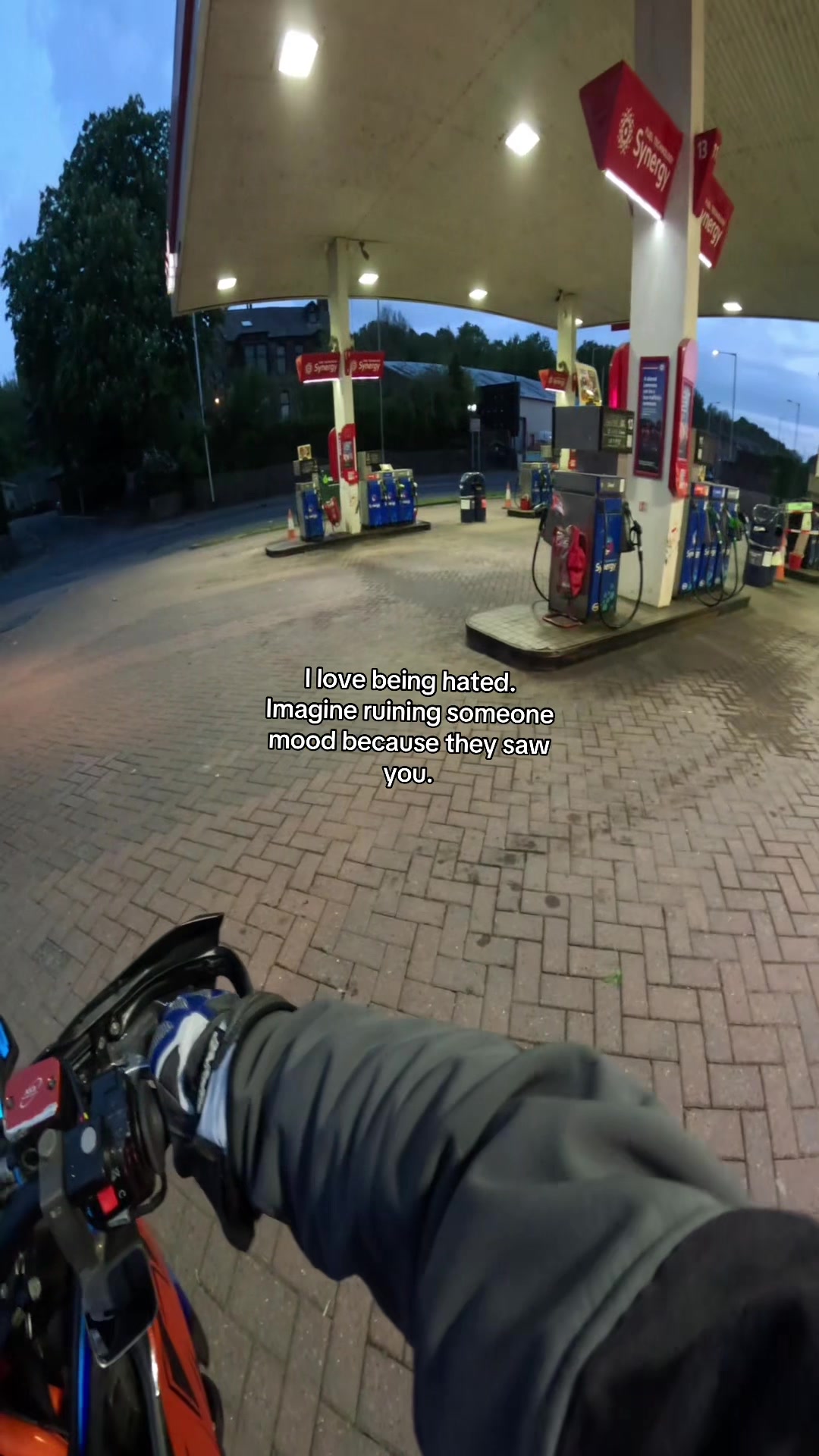 @Supermoto_Ash