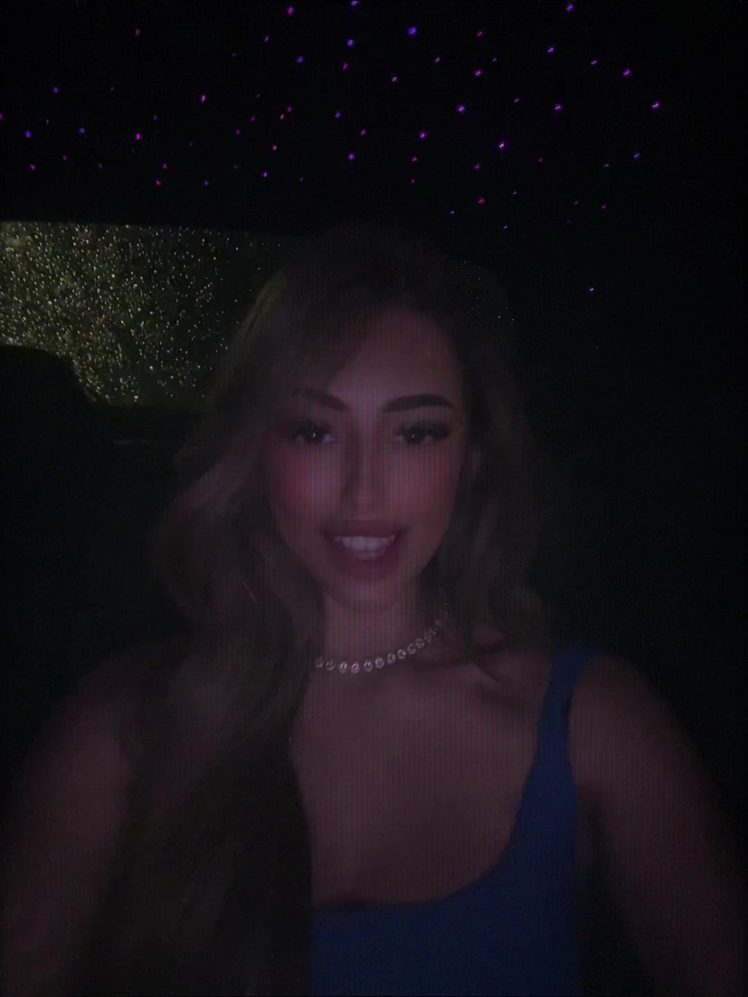 @laadessii🥥
