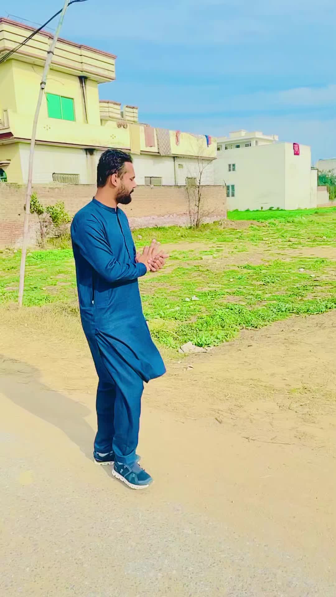 @🦋Muneeb Ali🦋