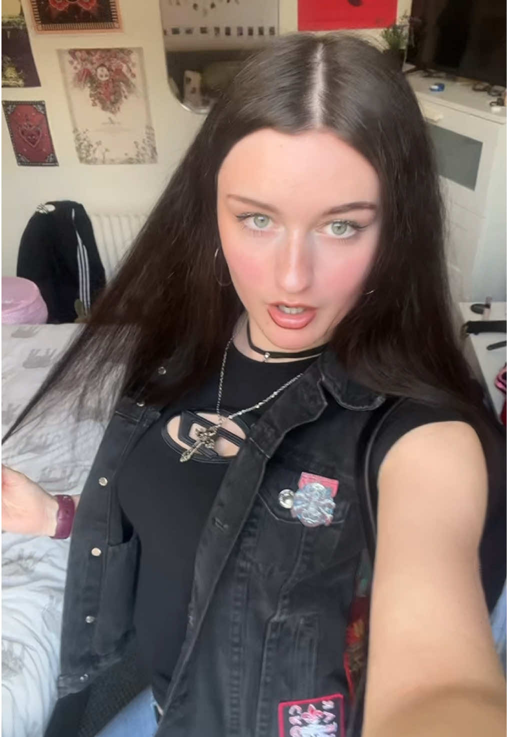@🖤🦇Katie🦇🖤