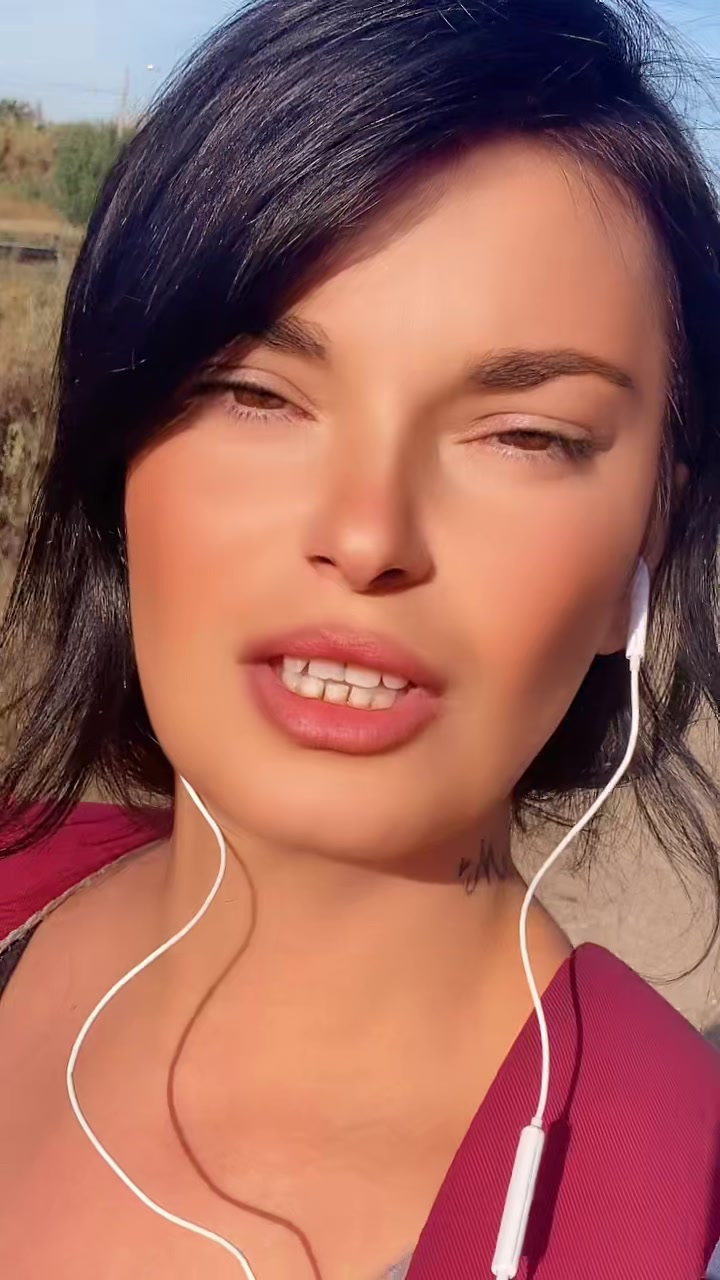 @DianaBrunette