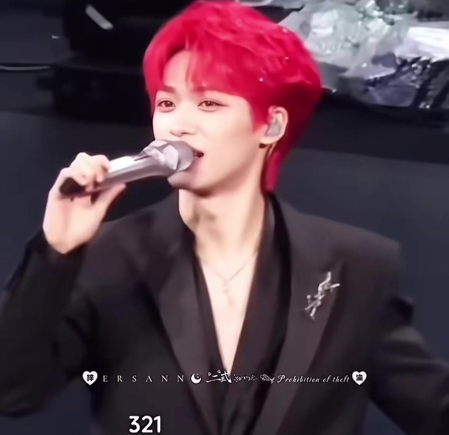 @Kyuny .•᷅ࡇ•᷄. 🌱