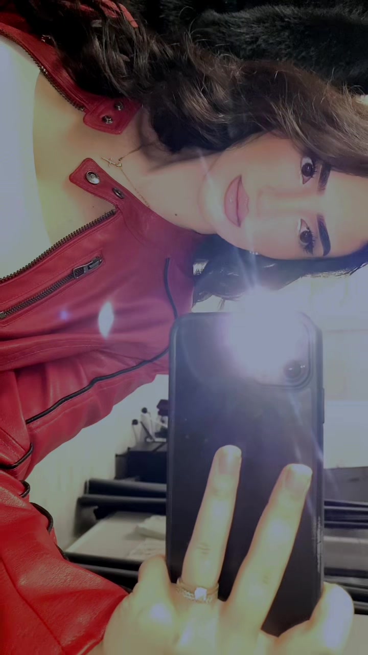 @Cătălina💖
