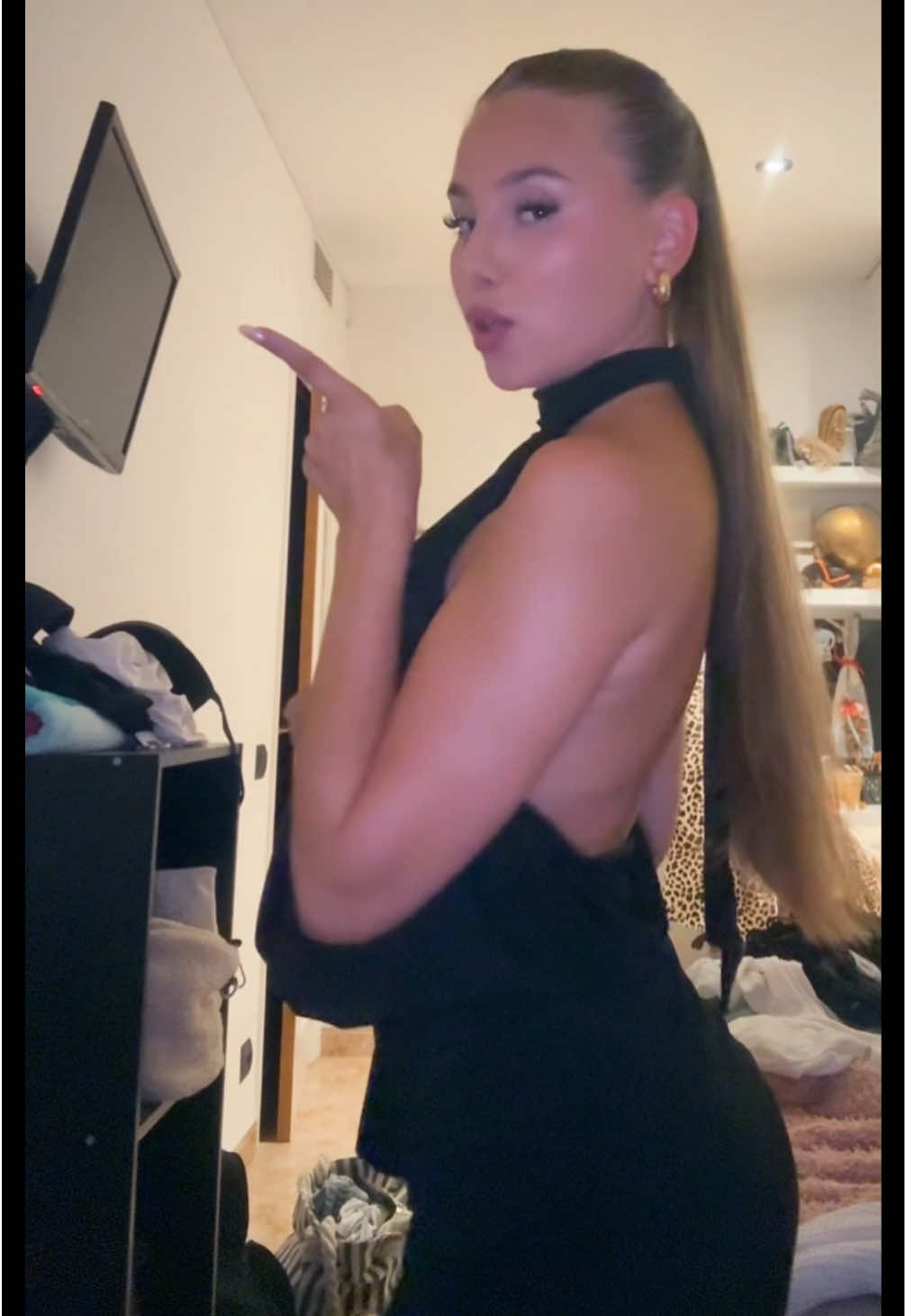 @eliigaar_