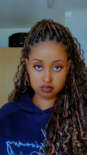 @SARI👸🏾🇪🇷