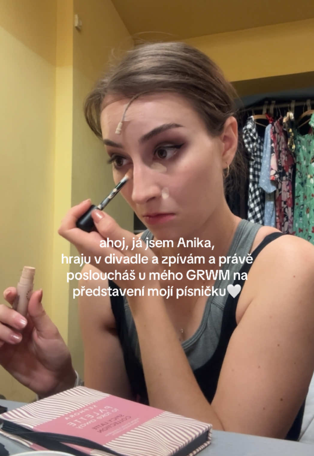 @Anika Menclová