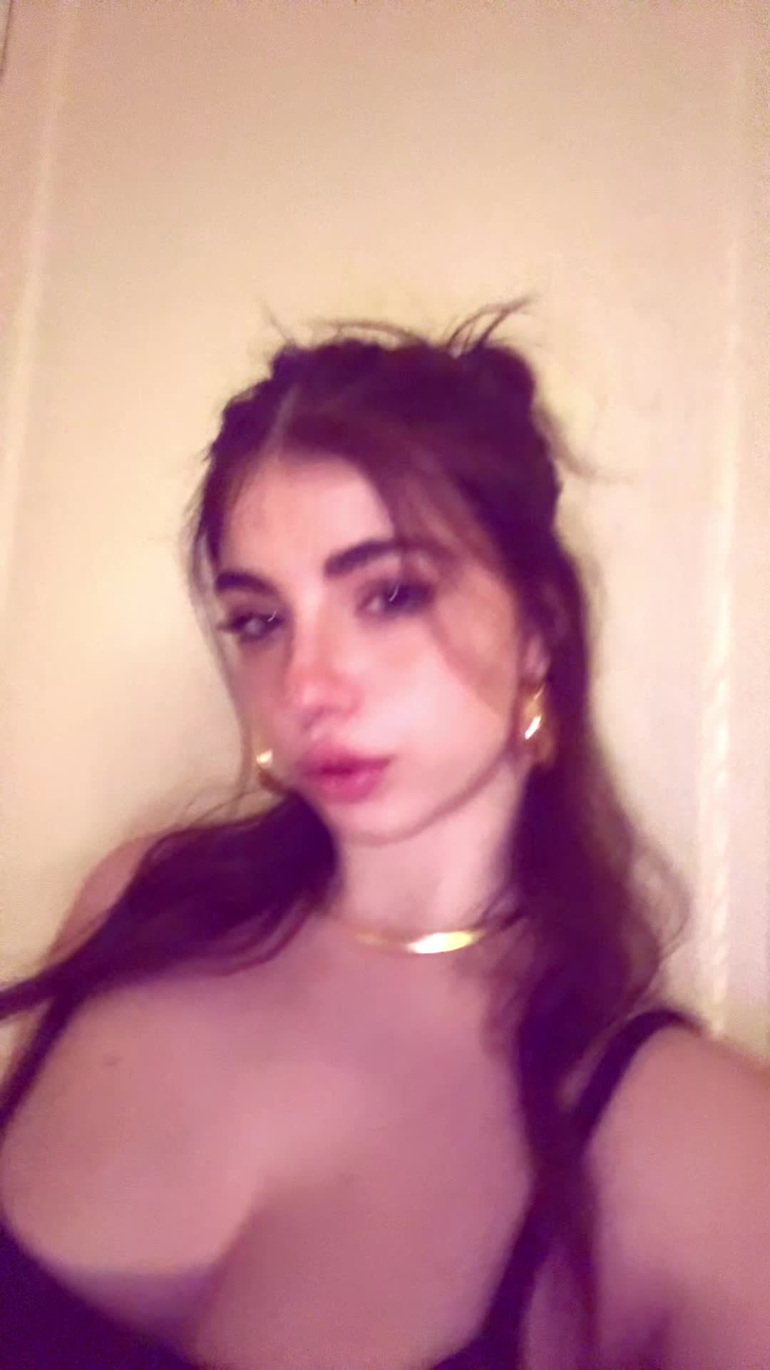 @giu