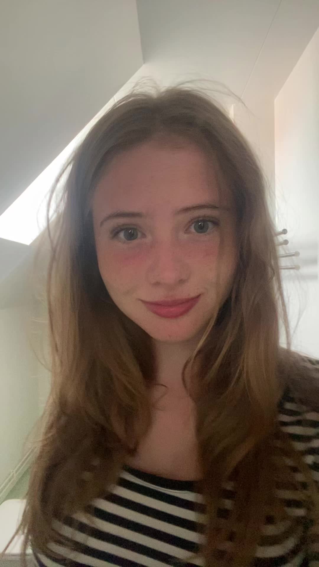 @isabella