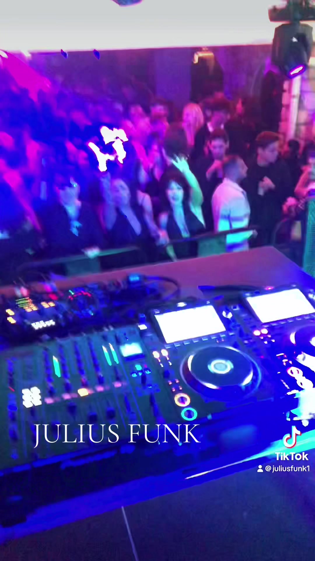 @JULIUS FUNK DJ