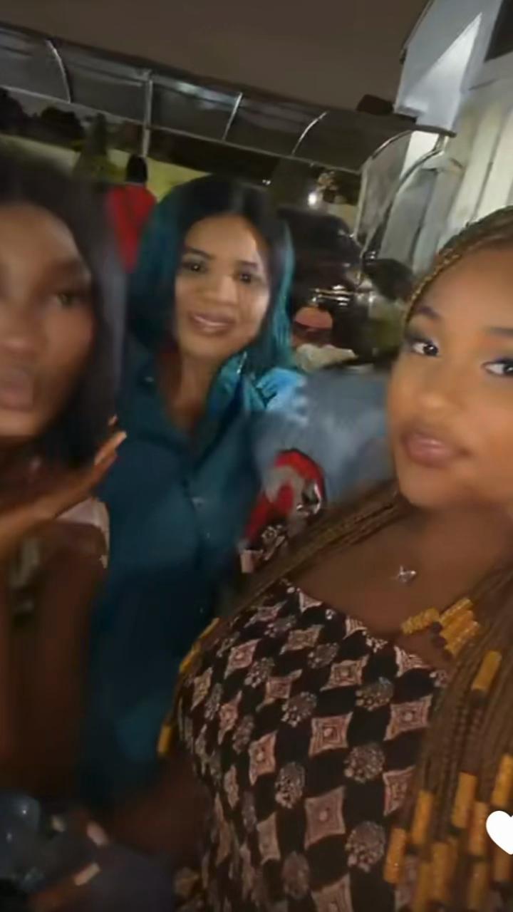 @Naa Shika Slimzy backup😍
