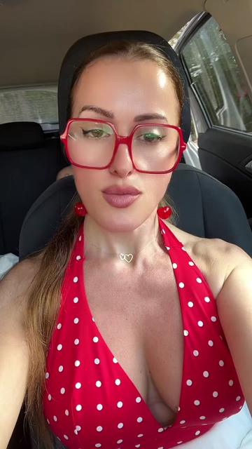 @👛