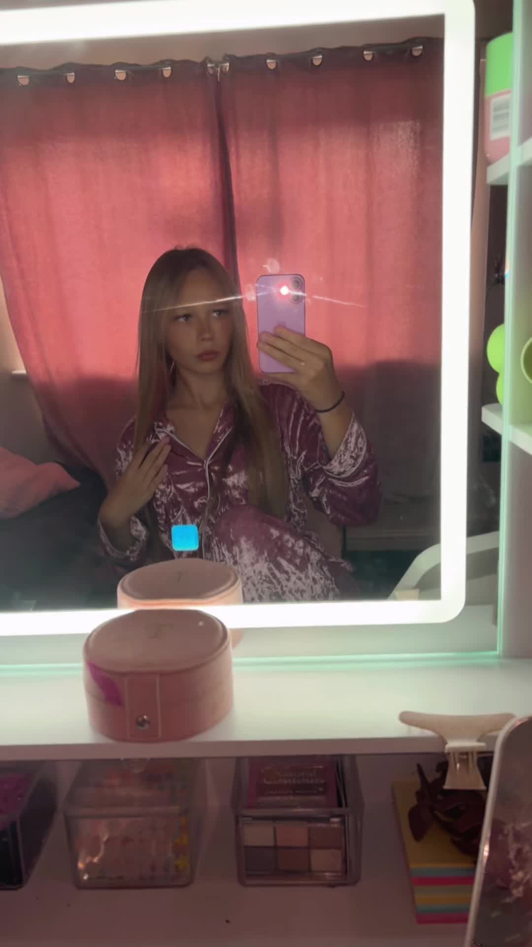 @𝒯ℴ𝓃🤍
