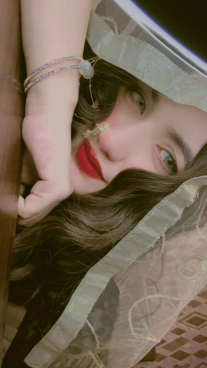 @charming _girl.