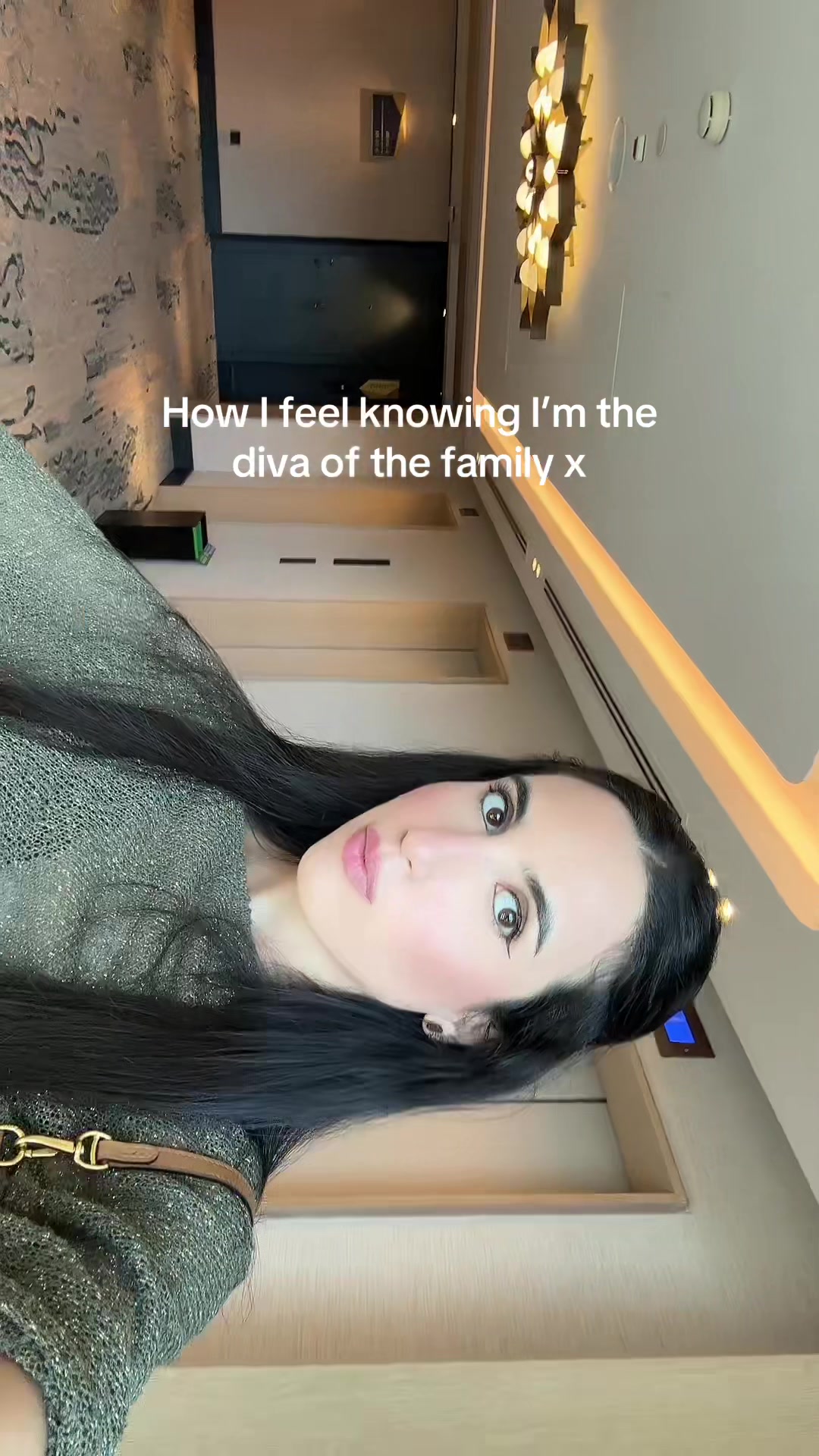 @Tania