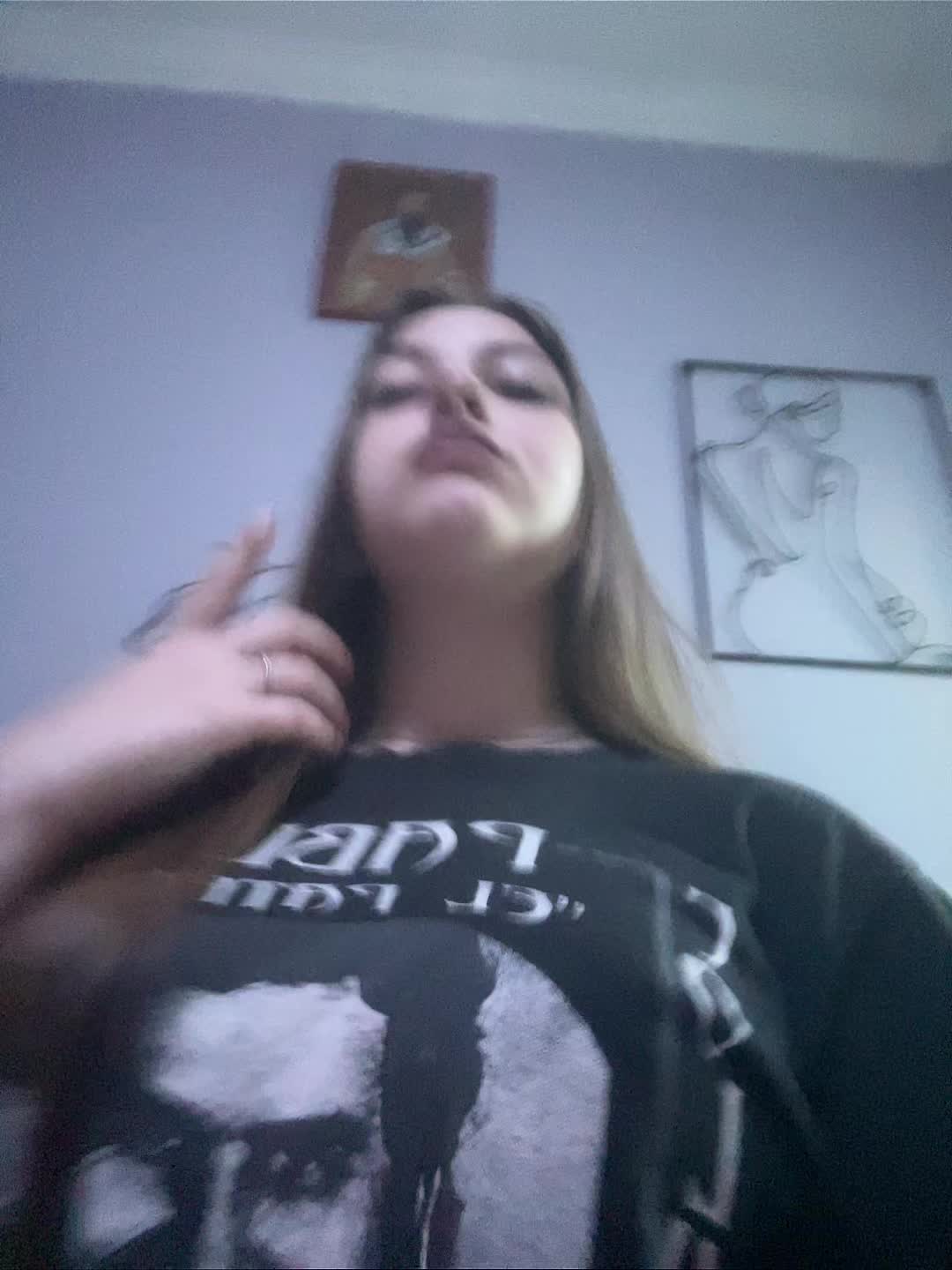 @𝓥𝓪𝓼