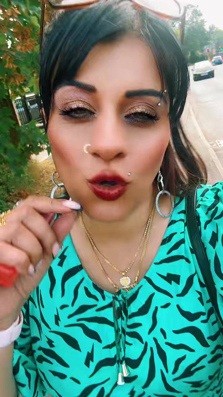 @ⁱᵐ͟͟͞͞☞🇬🇧𝕌𝕂 𝕊𝕙𝕖𝕣𝕟𝕚🐅