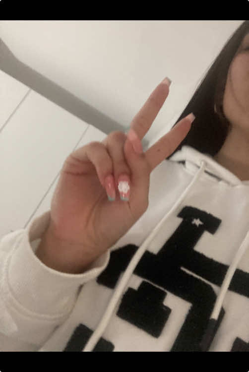 @𝐋𝐚𝐫𝐢𝐢𝐭𝐚