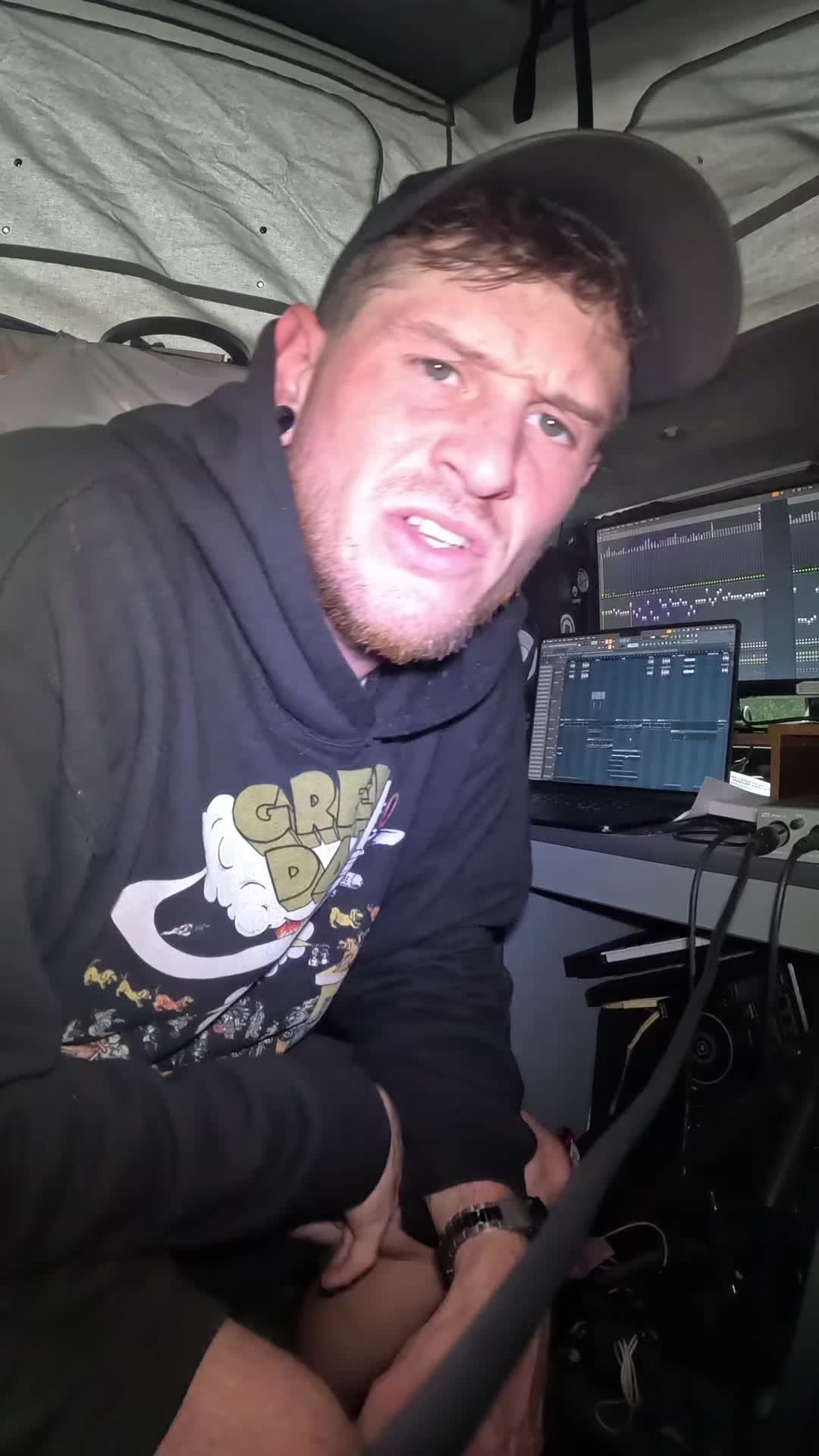 @HURTZ 432