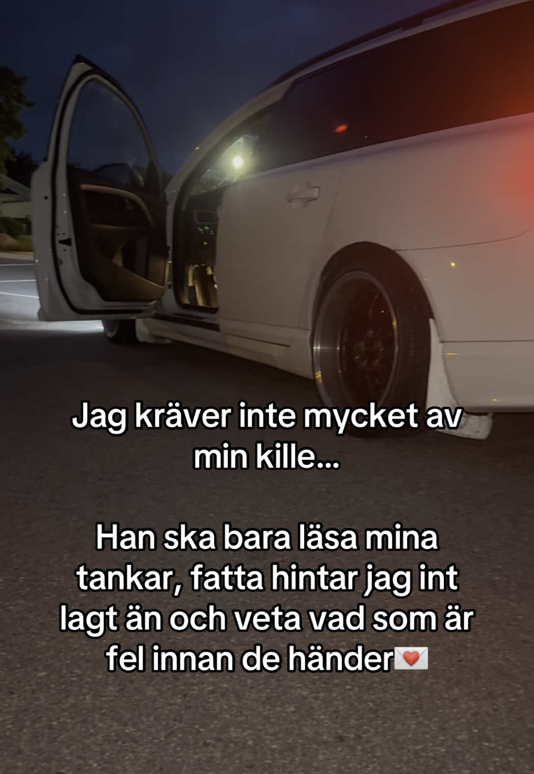 @bollar i din mun