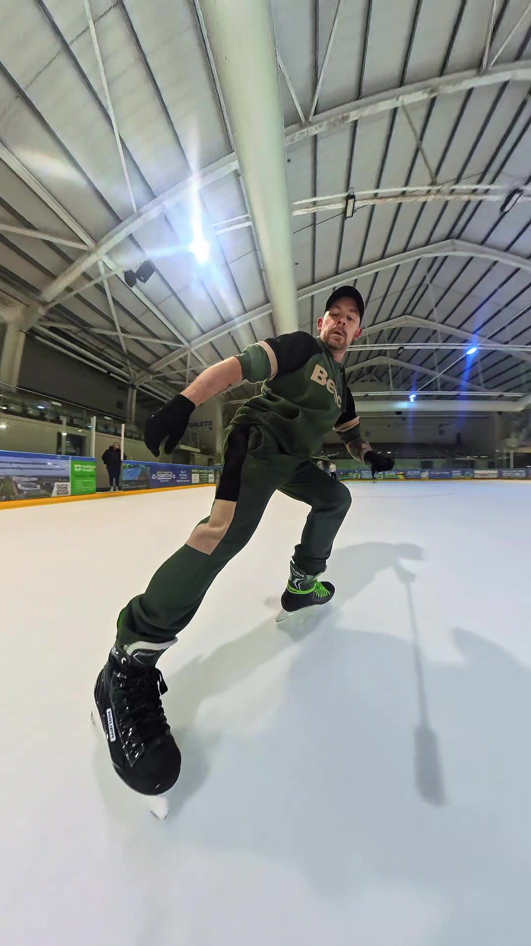 @💚🖤🛼Gazzaonsk8s⛸️🖤💚