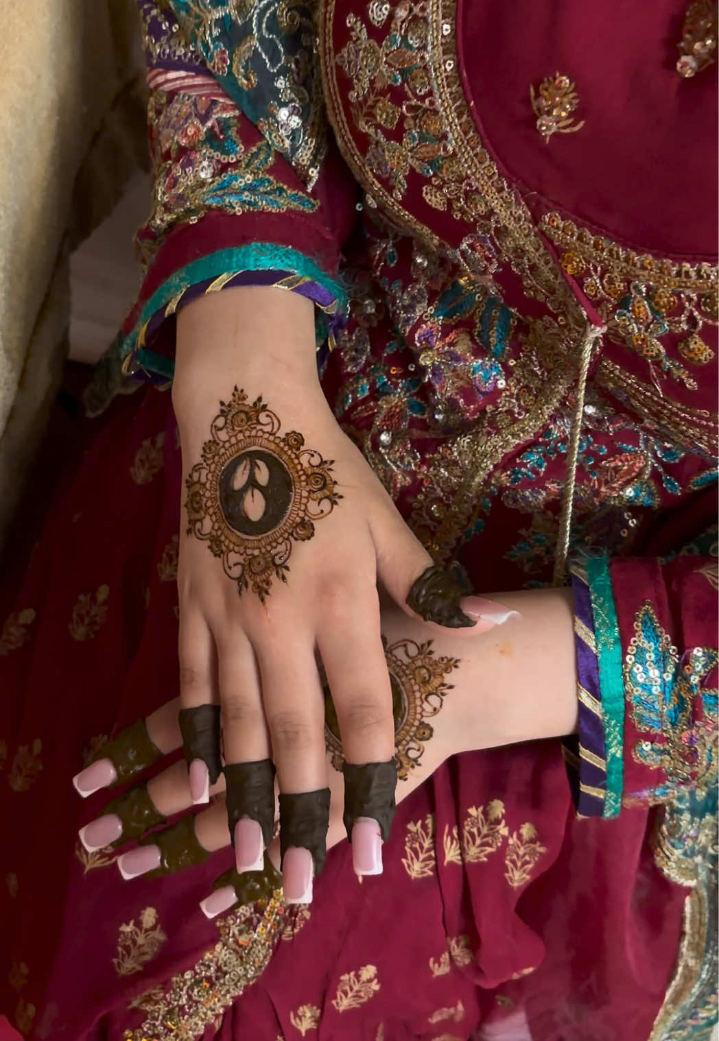 @BIRMINGHAM HENNA ARTIST