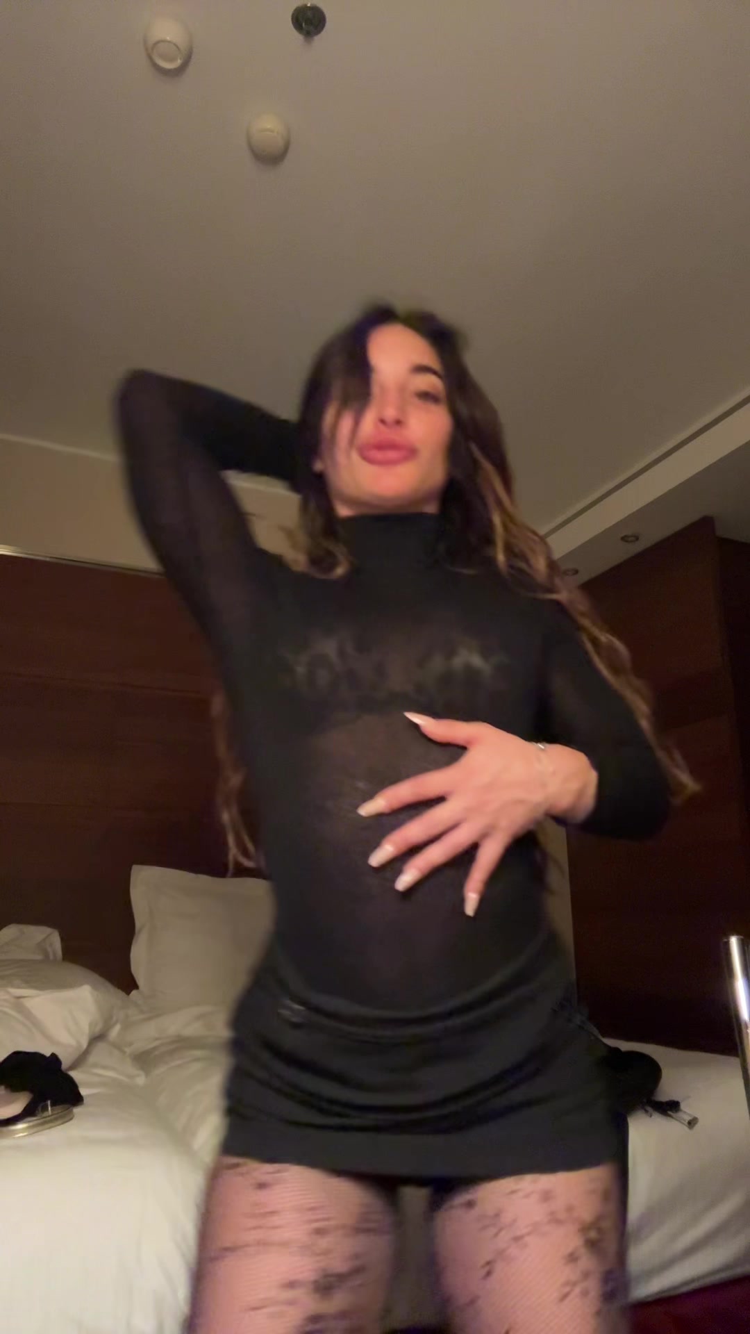 @SARA 💎