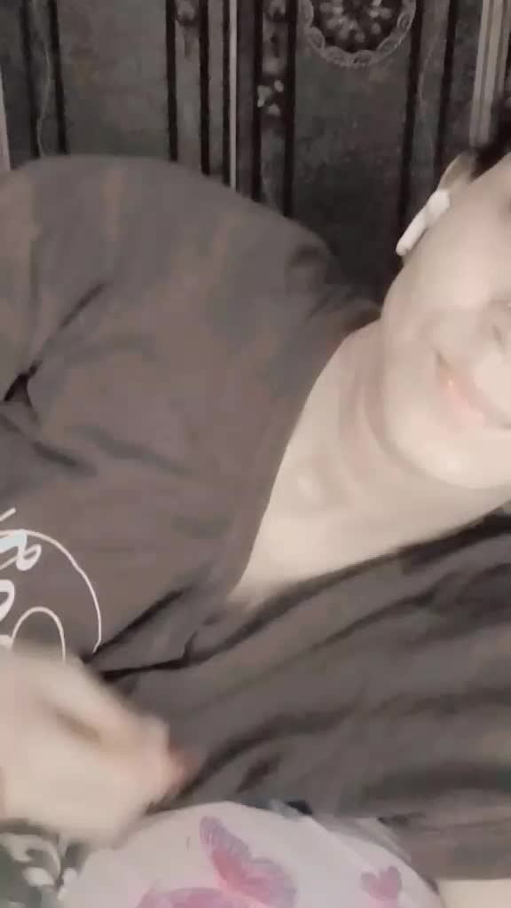 @shehzadi