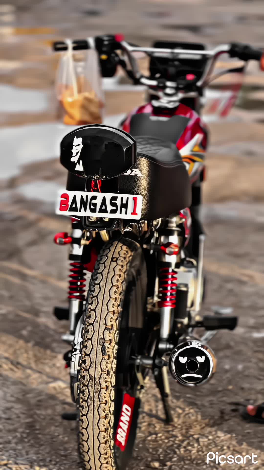@Bangash 1🇬🇧