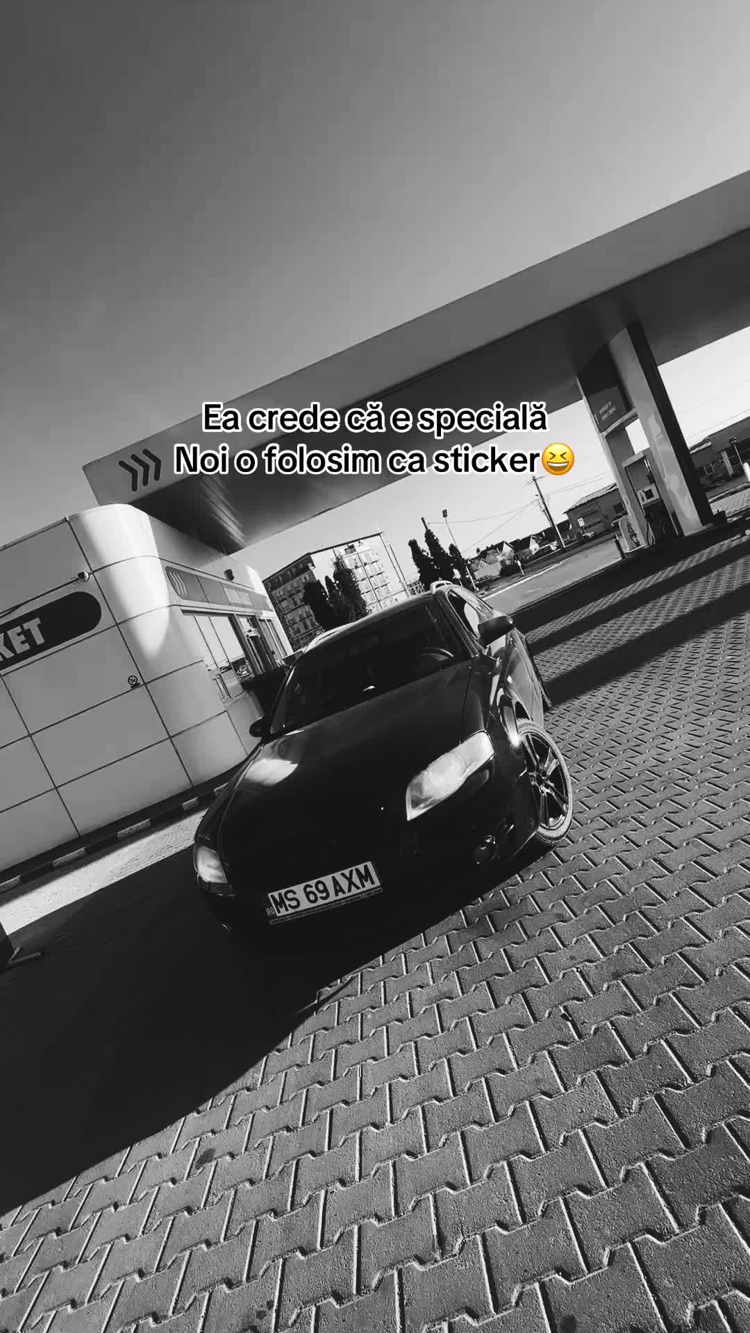 @69AXM