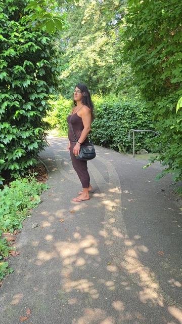 @Bella
