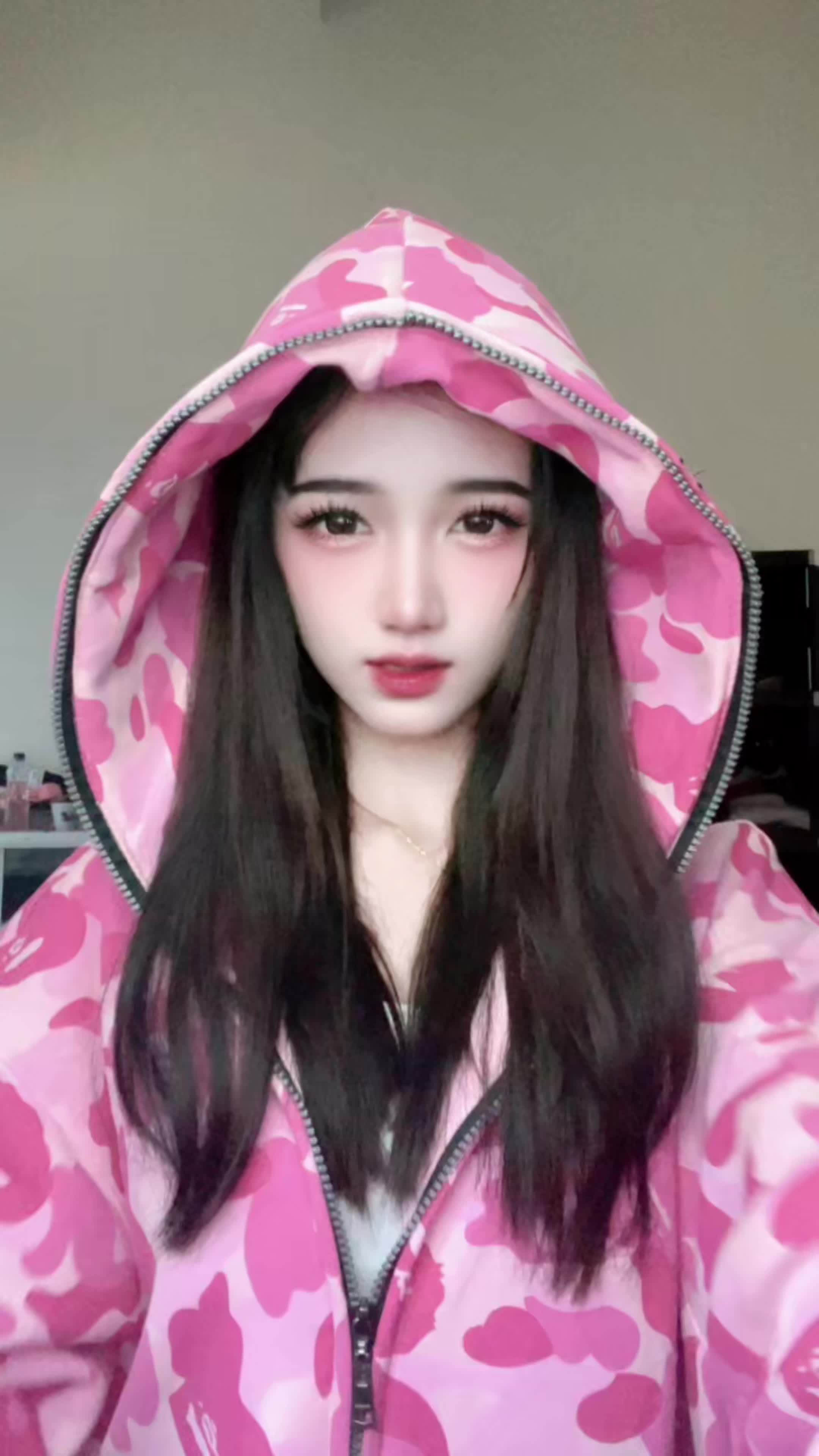 @𝕵 𝖊 𝕵 𝖊 🌸